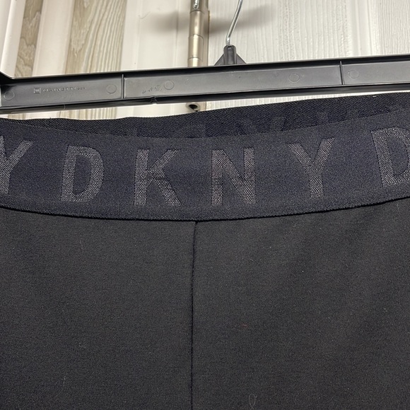 DKNY Logo Waistband Athletic Yoga Pants - Picture 3 of 6